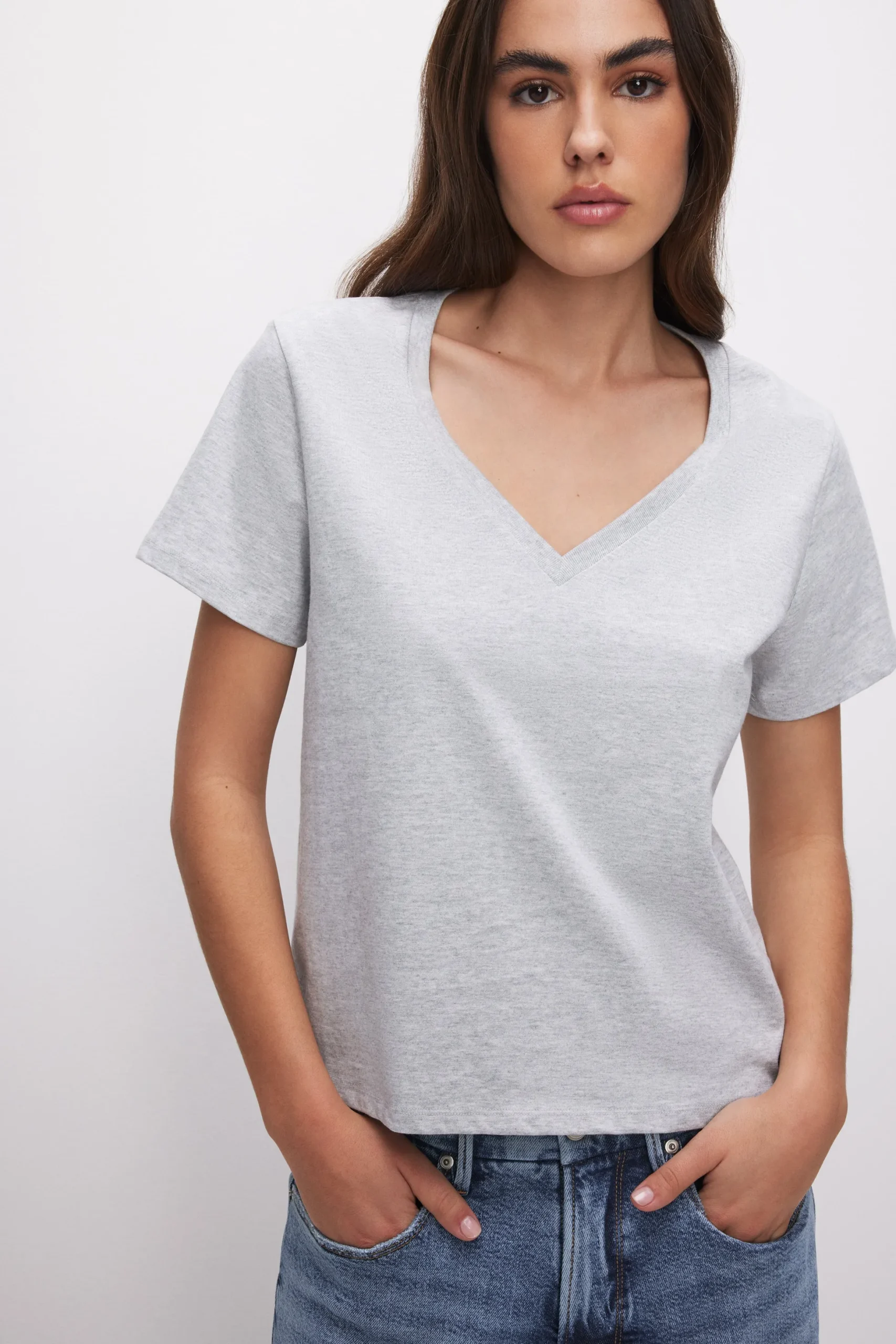 cotton classic v-neck tee
