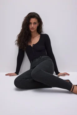 good legs skinny