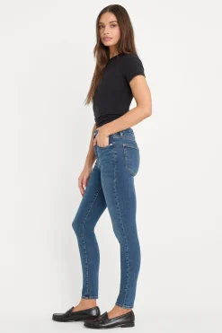 good legs skinny jeans