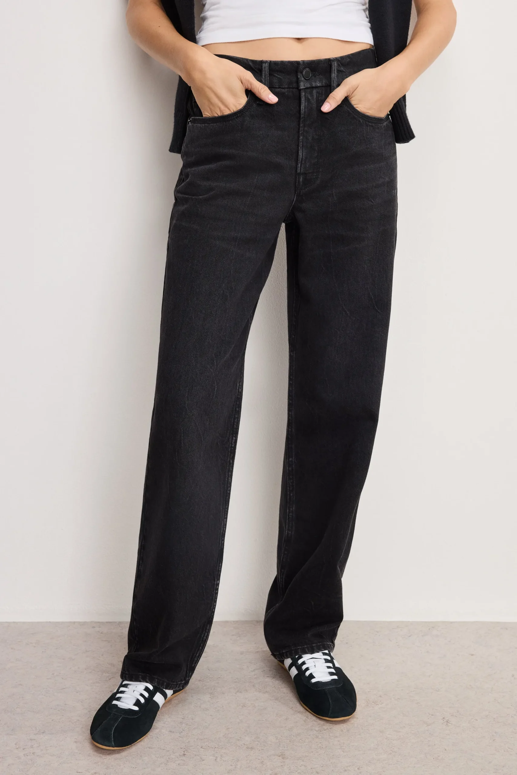 good 90s relaxed jeans