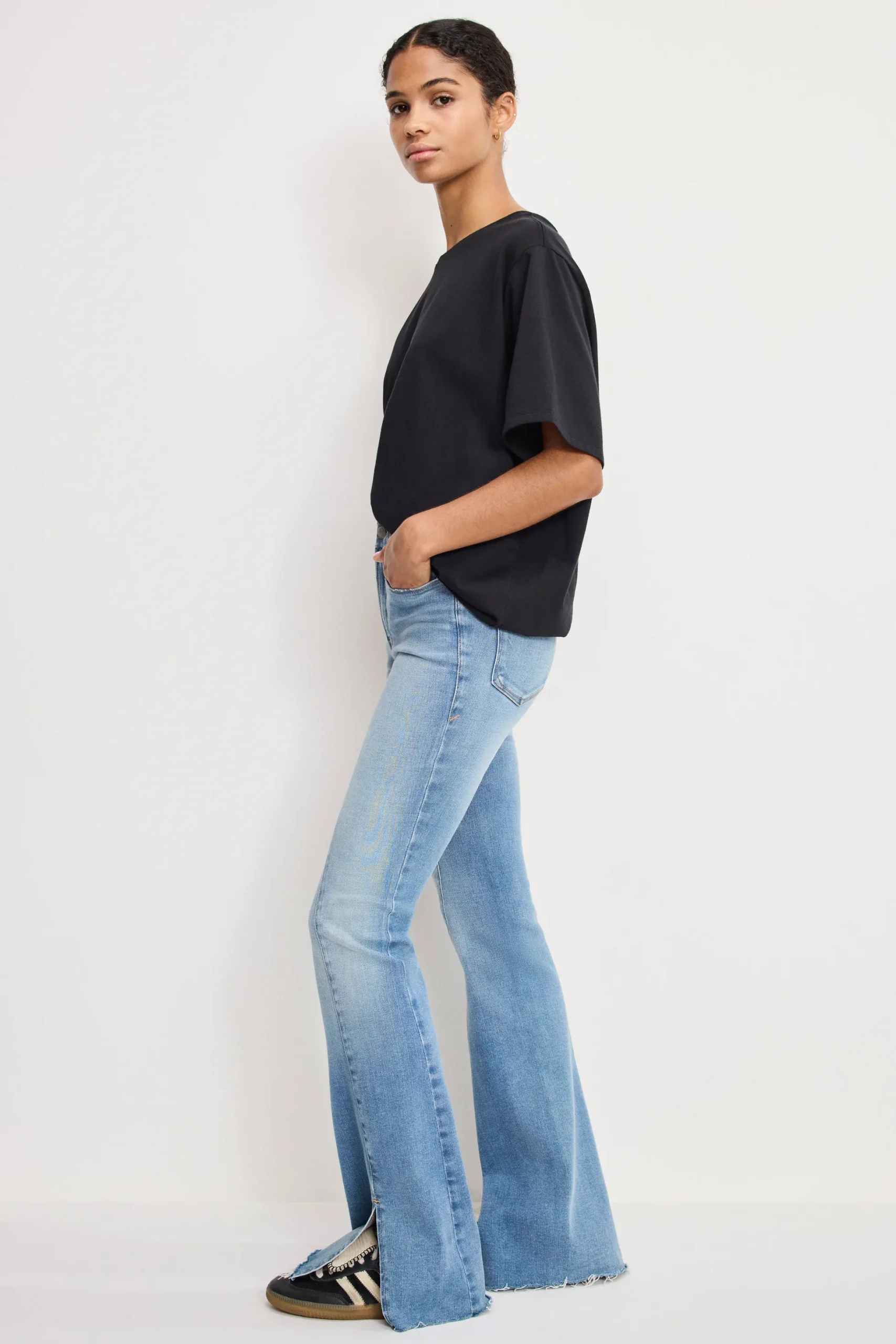 soft tech good legs flare jeans