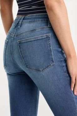 soft tech good legs flare jeans