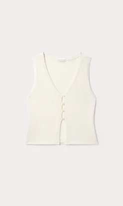 the knit vest